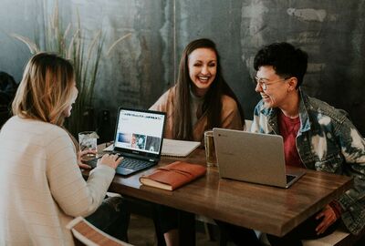 How to improve client retention with content